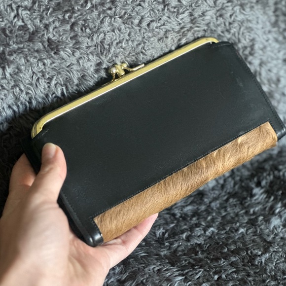On-Trend Vintage Cow Leather & Hide Wallet - Picture 2 of 8
